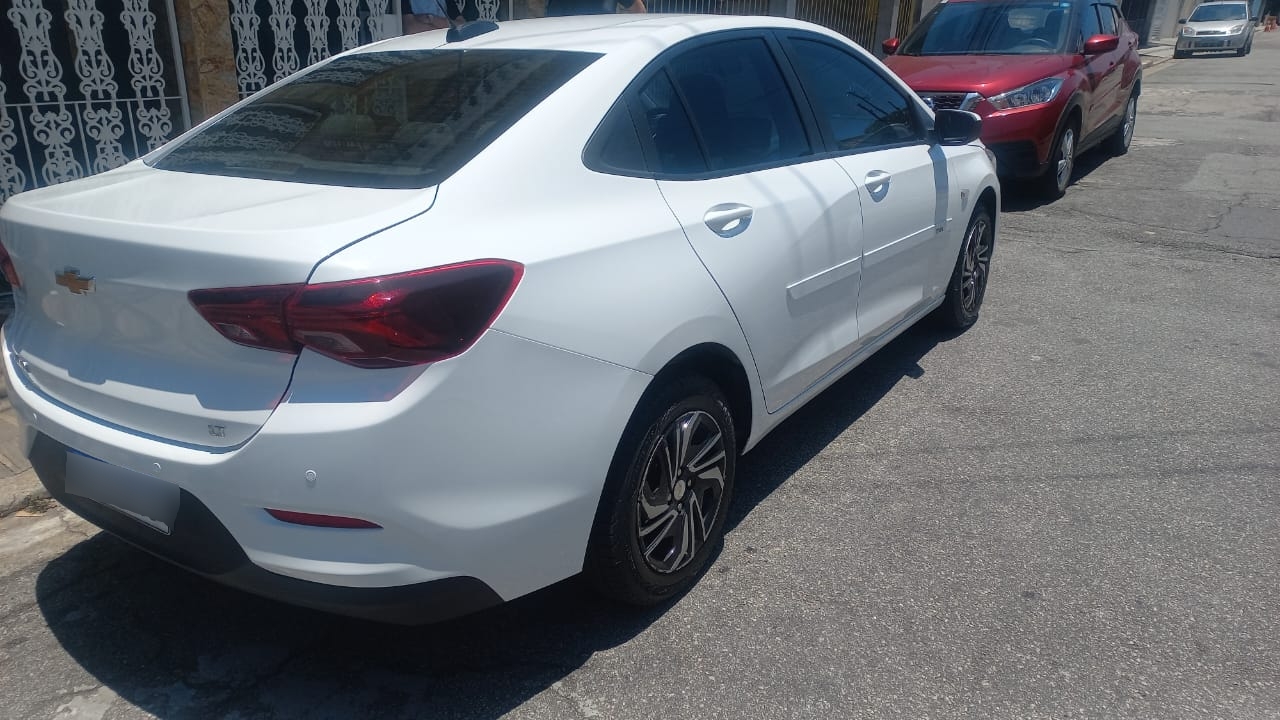 Chevrolet Onix 2024 — foto 2